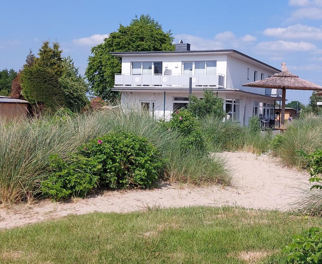 Haus Strandglueck - Urlaub Mit Blick Auf Den Duemmer See Apartment Lembruch Exterior photo